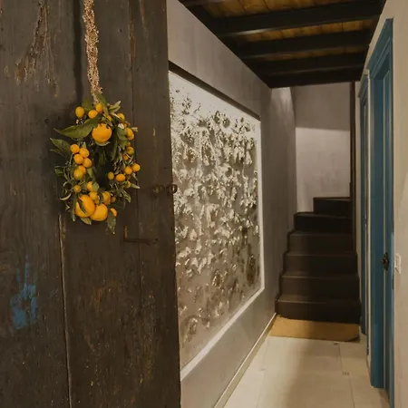 Al Cortile Del Seminario Cefalù