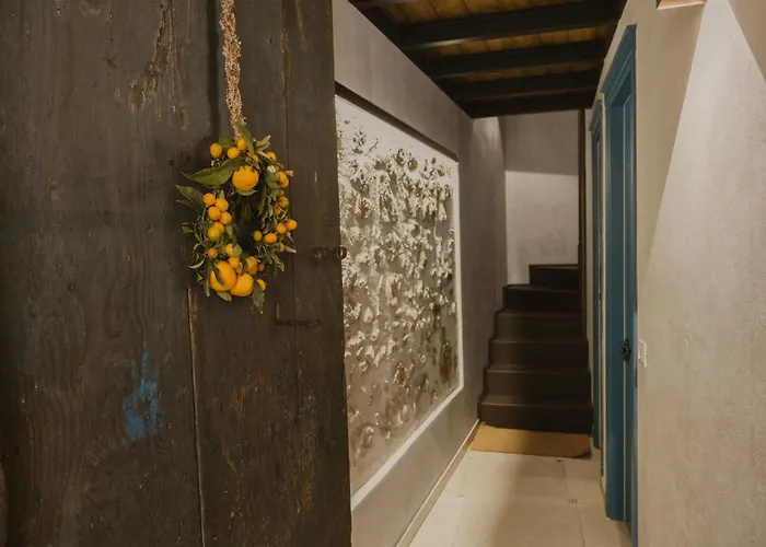 Al Cortile Del Seminario Cefalù